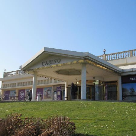 Entre Mer Et Falaises Le Tréport Екстериор снимка